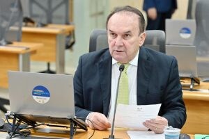 NELTER RECEBE GARANTIA NA PGE QUE TERRAS NA COMUNIDADE LINDA FLOR, EM ASSÚ, NÃO SERÃO DESAPROPRIADAS