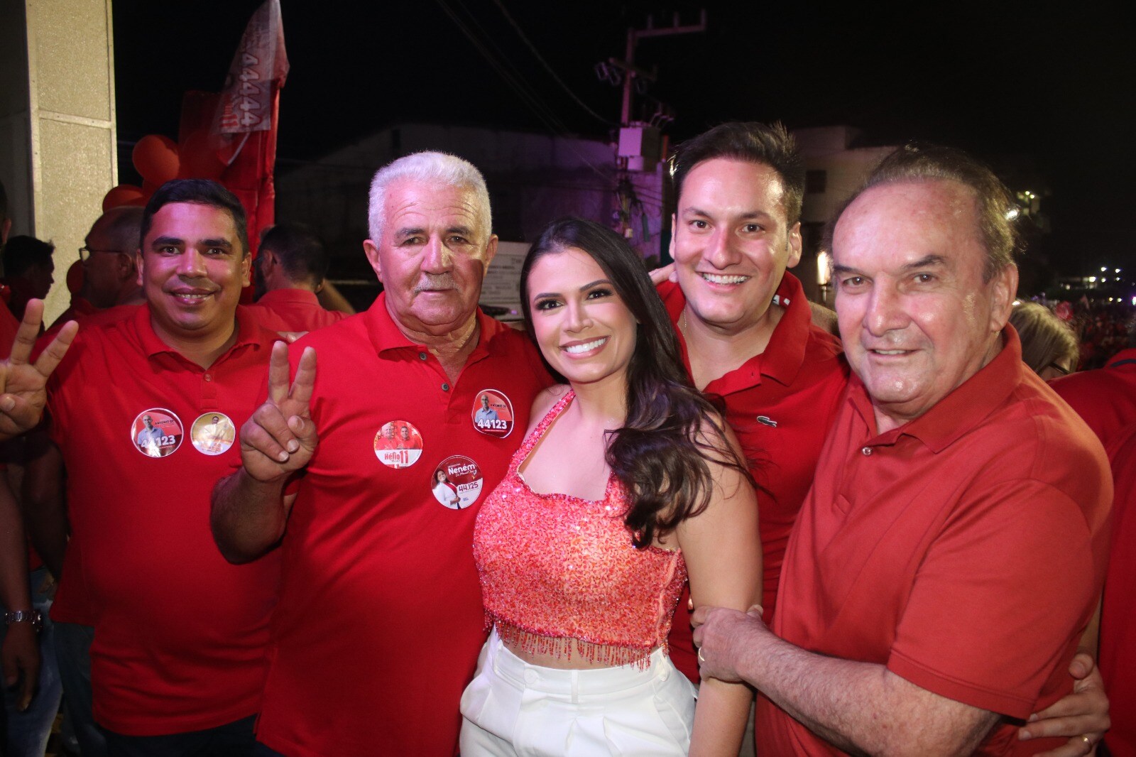 COMÍCIO LAGOA NOVA – HÉLIO E WALLACE FRADE