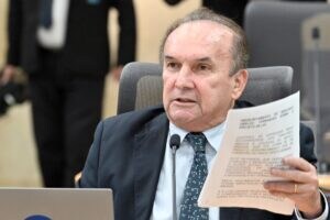 Nelter Queiroz critica atraso de pagamentos pelo Governo do RN e propõe comissões para fiscalizar estradas e hospitais