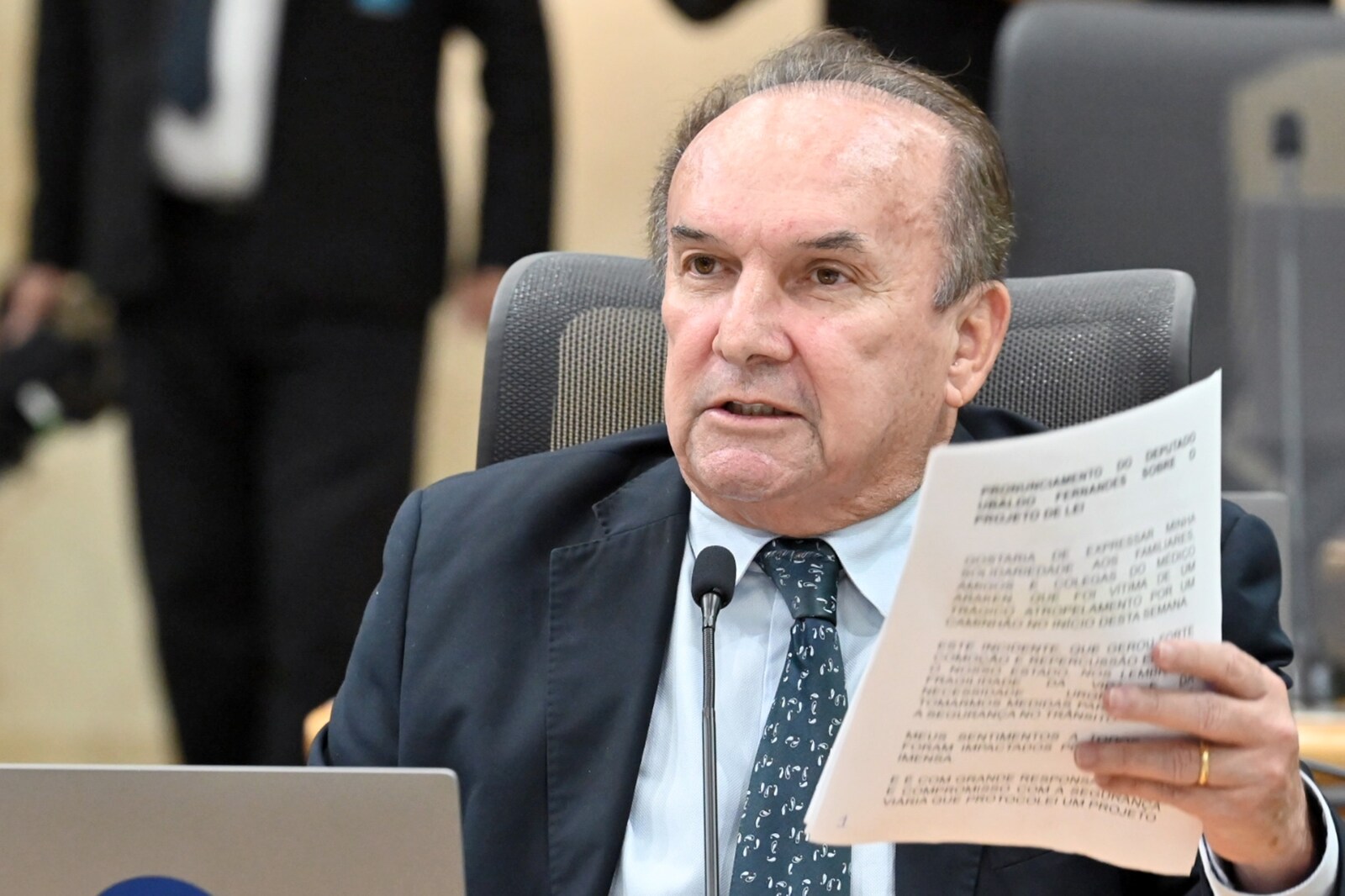 Nelter Queiroz critica atraso de pagamentos pelo Governo do RN e propõe comissões para fiscalizar estradas e hospitais