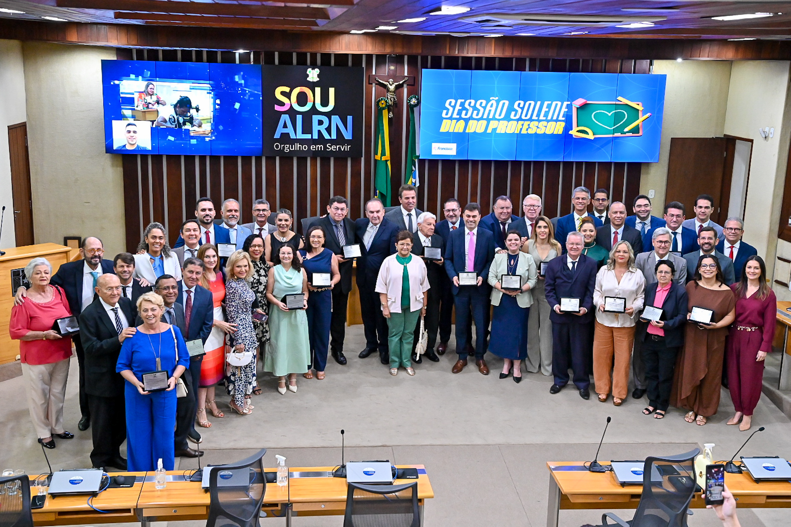 Sessão Solene pelo dia do Professor: 30/10/2025