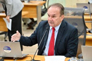 ATRASO DO GOVERNO PREJUDICA SERVIDORES E IMPEDE CONSIGNADOS NO BANCO DO BRASIL, DENUNCIA NELTER QUEIROZ