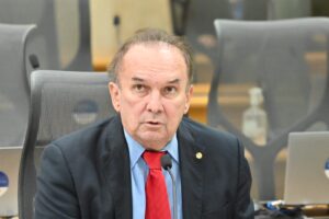 Deputado Nelter Queiroz propõe reconhecimento da Cavalgada de Sant’Ana de Currais Novos como Patrimônio Cultural do RN